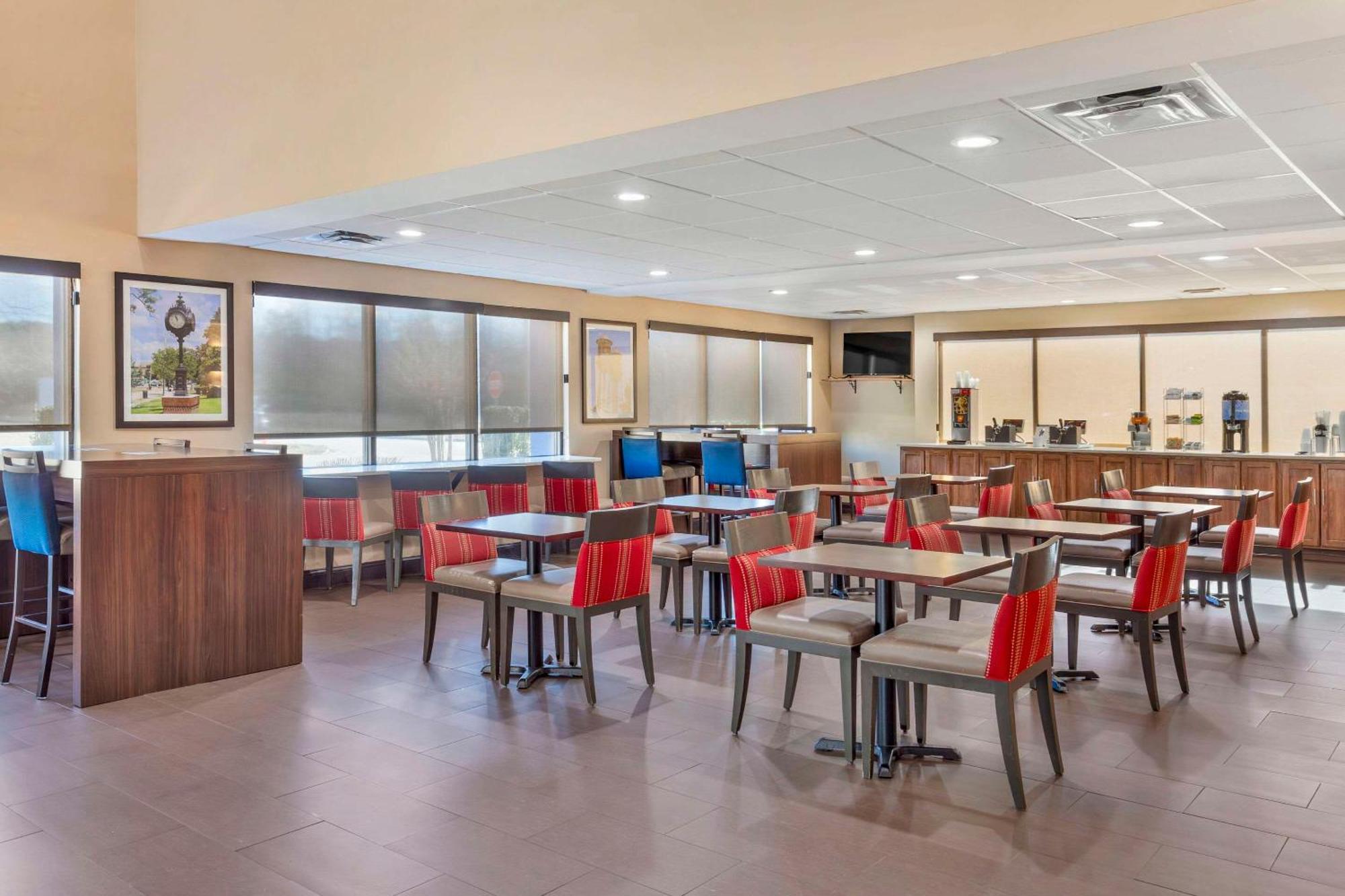 Comfort Suites Wilson - I - 95 Exteriör bild