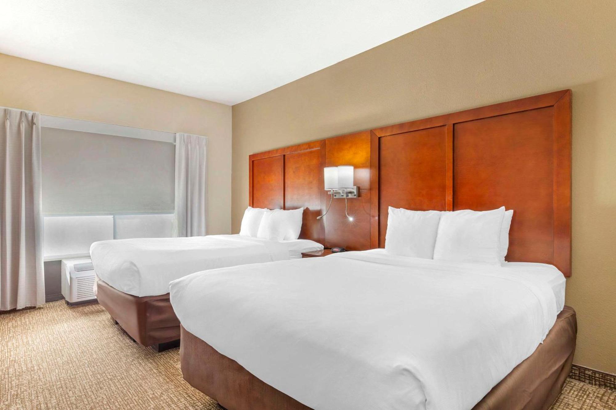 Comfort Suites Wilson - I - 95 Exteriör bild