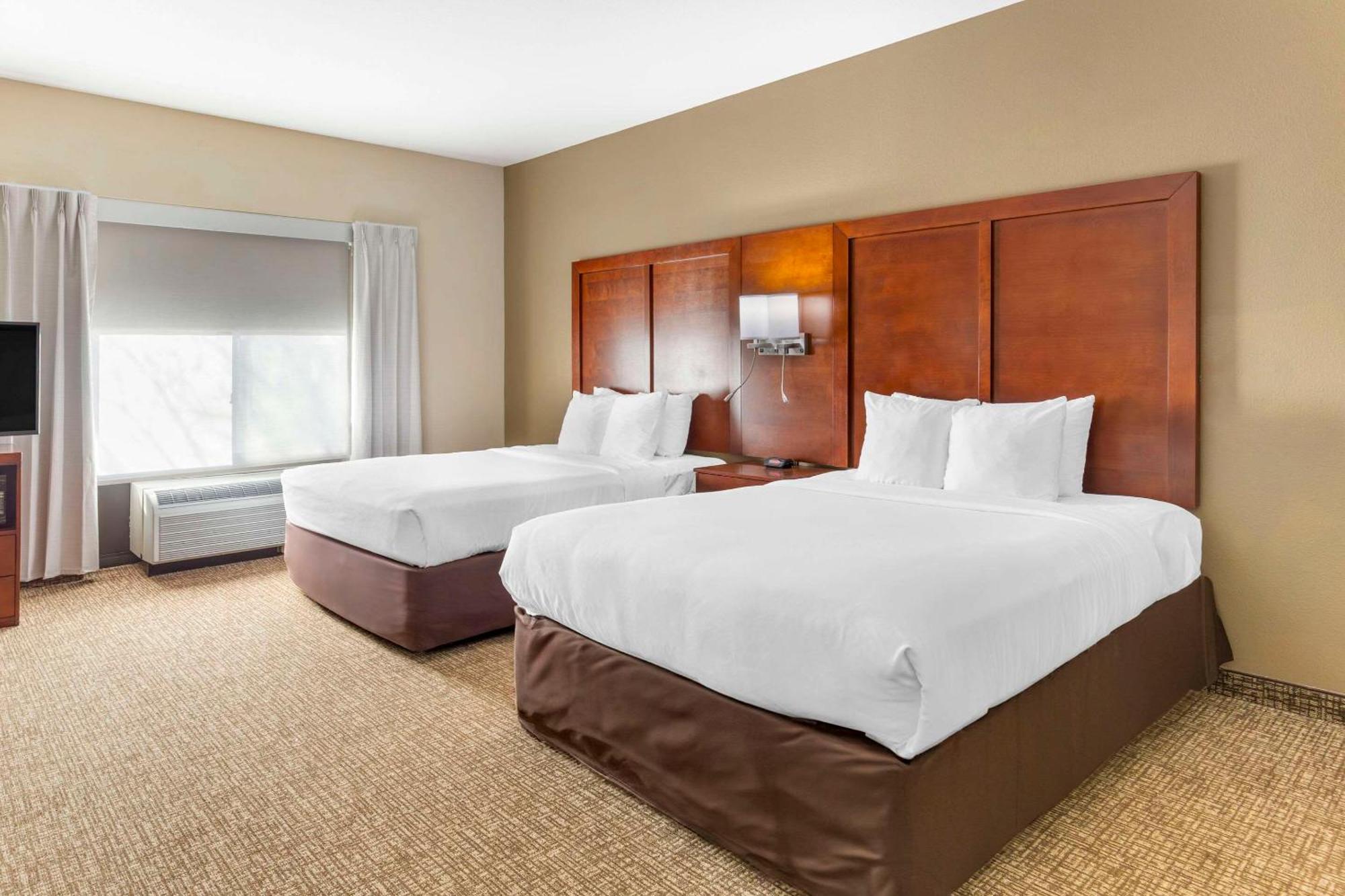 Comfort Suites Wilson - I - 95 Exteriör bild