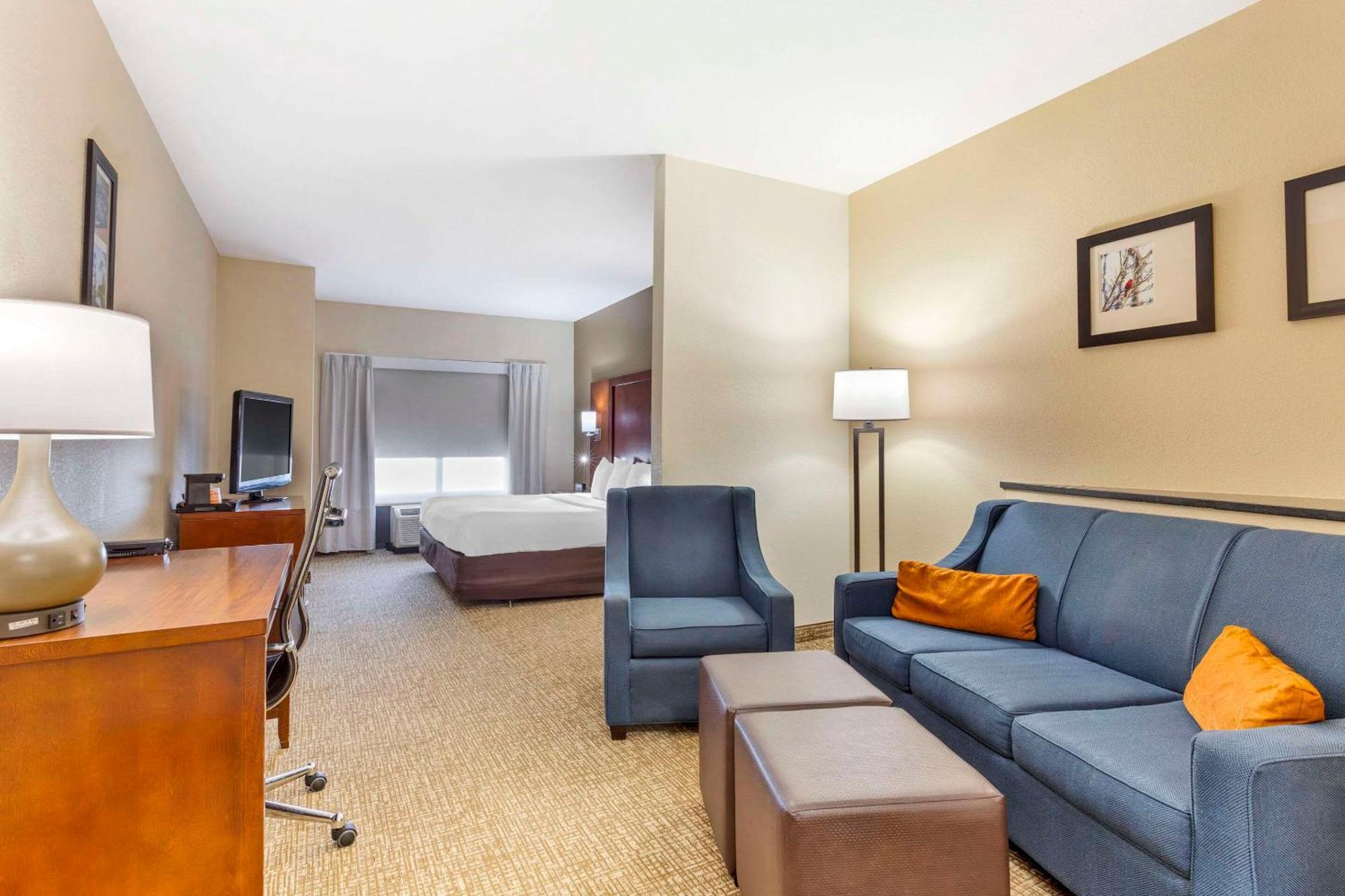 Comfort Suites Wilson - I - 95 Exteriör bild