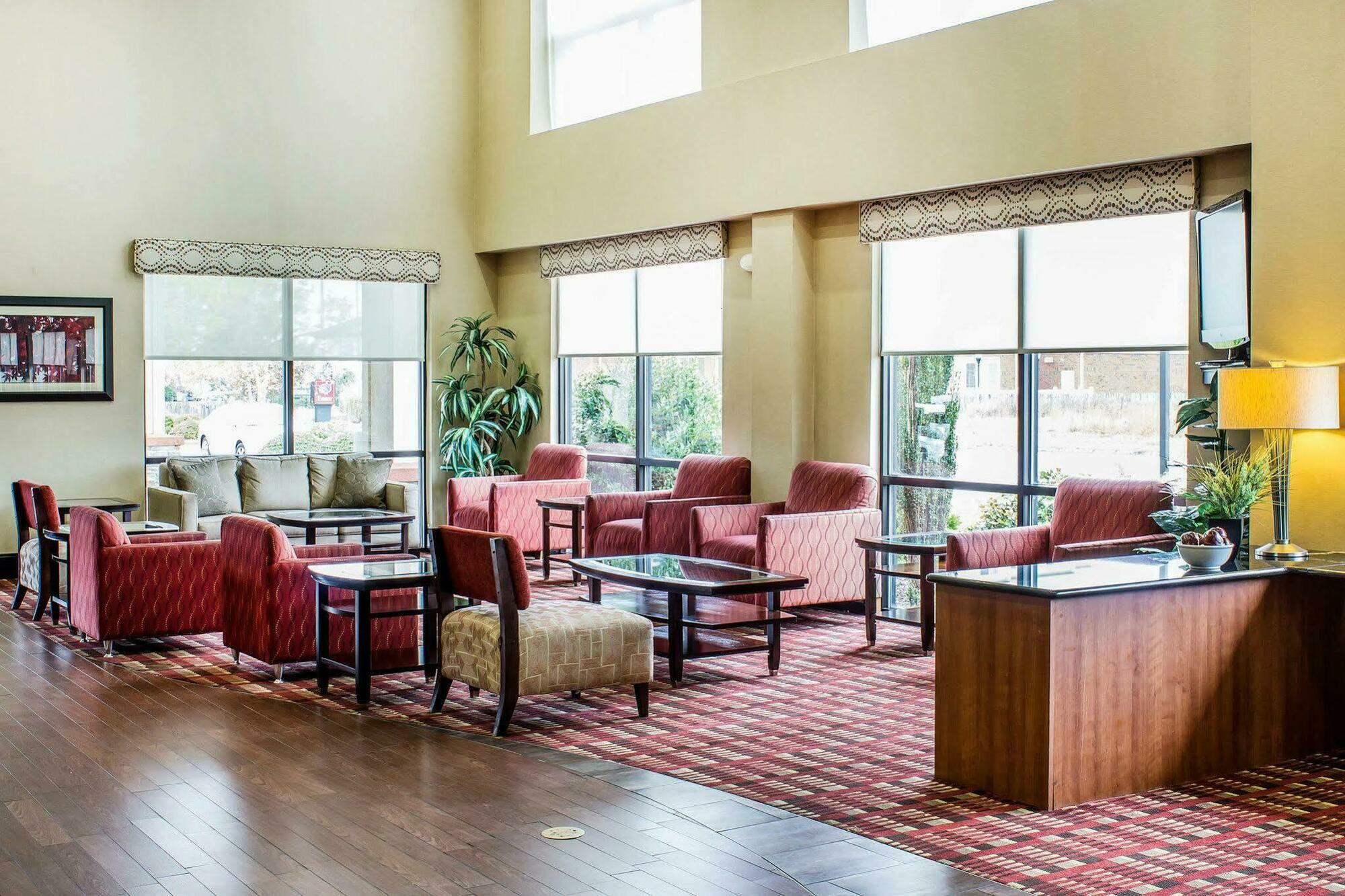 Comfort Suites Wilson - I - 95 Exteriör bild